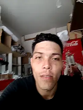 Snapshot of JapeDoBryan chatting on February 25, 2025, 3:38 pm JapeDoBryan online show from February 25, 2025, 3:38 pm