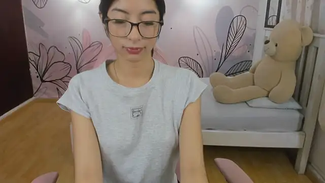 Snapshot of mia_vanucci1 chatting on February 2, 2025, 2:59 am mia vanucci1 online show from February 2, 2025, 2:59 am