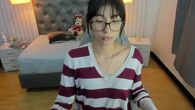 Snapshot of mia_vanucci1 chatting on March 8, 2025, 4:01 am mia vanucci1 online show from March 8, 2025, 4:01 am
