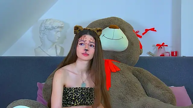 Snapshot of AmeliaFlares chatting on October 28, 2025, 6:21 pm AmeliaFlares online show from October 28, 2025, 6:21 pm