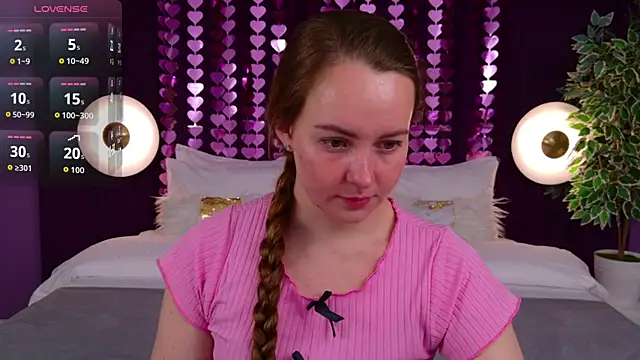 JaniceCollins online show from April 13, 2026, 1:22 am