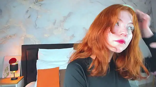 Snapshot of SophieOuld chatting on February 26, 2025, 2:59 am SophieOuld online show from February 26, 2025, 2:59 am