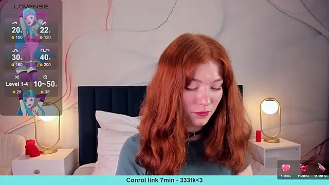 Snapshot of SophieOuld chatting on February 28, 2025, 6:21 am SophieOuld online show from February 28, 2025, 6:21 am
