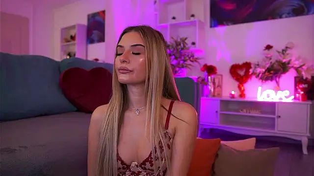 Midnight Seduction online show from February 14, 2026, 7:21 pm