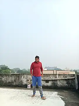 bigcock thick online show from November 13, 2025, 2:21 am