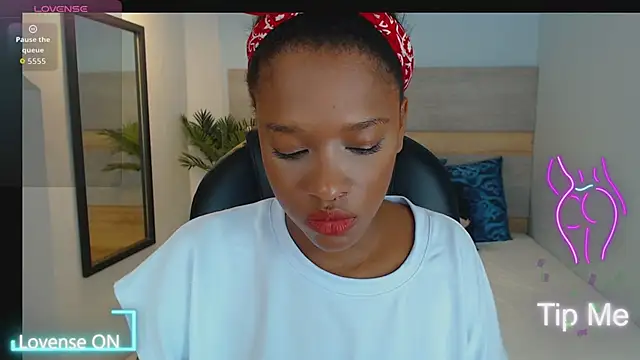 Snapshot of brendathompson_ chatting on September 23, 2025, 1:52 am brendathompson online show from September 23, 2025, 1:52 am