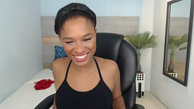 brendathompson  online show from October 11, 2025, 2:11 am