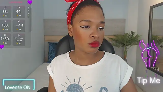 brendathompson  online show from October 15, 2025, 3:17 am