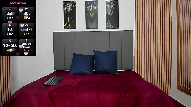 emberhodson online show from February 1, 2025, 1:51 pm