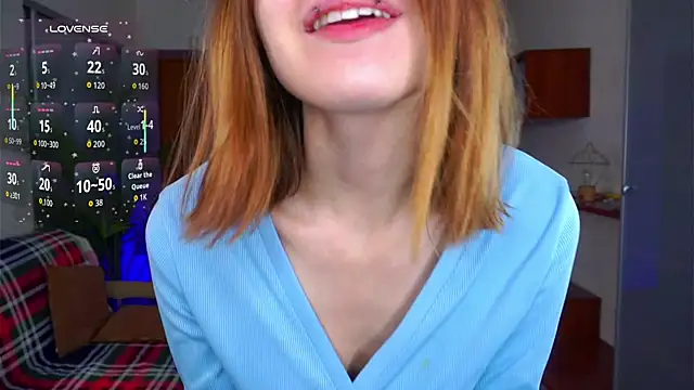 ErlinaBuoy online show from October 22, 2025, 5:41 am