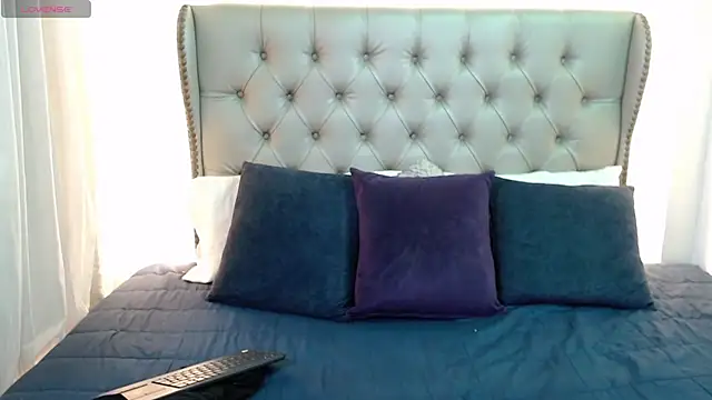 Snapshot of Liiamthompson chatting on May 31, 2026, 8:43 pm Liiamthompson online show from May 31, 2026, 8:43 pm
