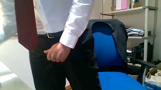 66MA69 online show from April 13, 2026, 5:13 am