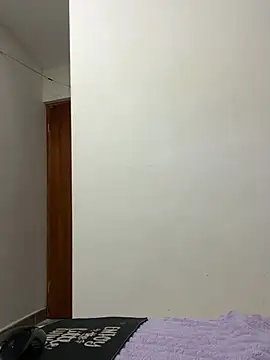 Snapshot of viccky_vick chatting on February 5, 2025, 10:12 pm viccky vick online show from February 5, 2025, 10:12 pm