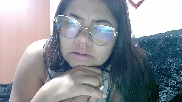 viccky vick online show from February 26, 2026, 2:32 am