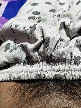 Snapshot of Multiple121 chatting on February 19, 2025, 4:55 pm Multiple121 online show from February 19, 2025, 4:55 pm