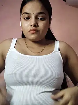 Snapshot of RAYI_123 chatting on July 8, 2026, 1:48 pm RAYI 123 online show from July 8, 2026, 1:48 pm