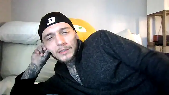 cruz815 online show from March 28, 2026, 5:01 pm