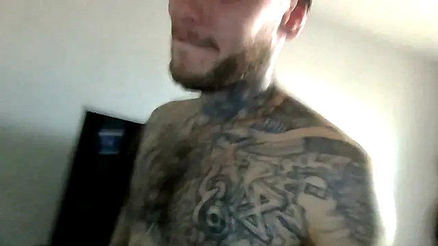 cruz815 online show from March 31, 2026, 9:04 pm