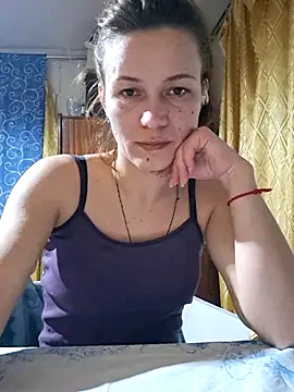 Snapshot of Belladonna253 chatting on March 17, 2025, 7:37 pm Belladonna253 online show from March 17, 2025, 7:37 pm
