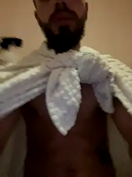 Snapshot of slavaa0019 chatting on November 17, 2025, 7:08 pm slavaa0019 online show from November 17, 2025, 7:08 pm