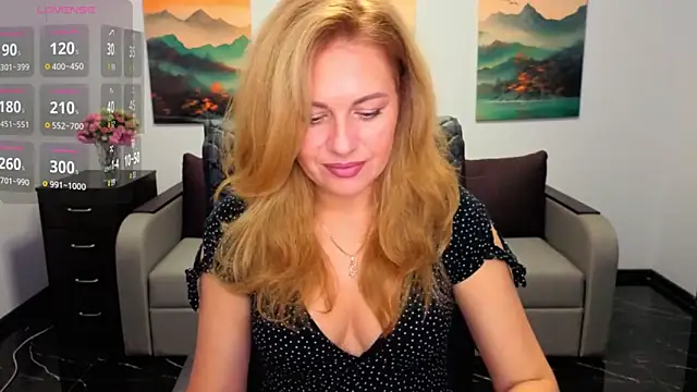 Snapshot of Mira_Whites chatting on October 29, 2025, 12:40 pm Mira Whites online show from October 29, 2025, 12:40 pm