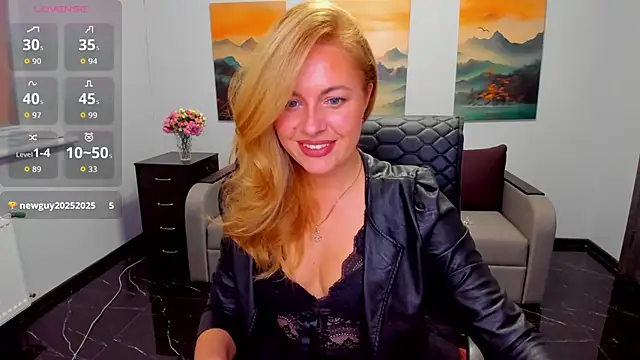 Snapshot of Mira_Whites chatting on October 31, 2025, 12:50 pm Mira Whites online show from October 31, 2025, 12:50 pm
