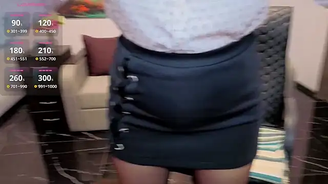 Snapshot of Mira_Whites chatting on February 5, 2026, 1:16 pm Mira Whites online show from February 5, 2026, 1:16 pm