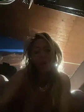 PistoleNellaFendi online show from November 13, 2025, 6:23 am