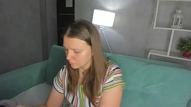Snapshot of Jenny_Jimmy chatting on June 19, 2026, 9:24 am Jenny Jimmy online show from June 19, 2026, 9:24 am