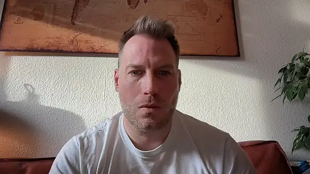 Christian87xxx online show from December 20, 2025, 9:49 am