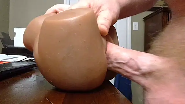 Snapshot of Jamesisonhere chatting on March 11, 2025, 9:34 am Jamesisonhere online show from March 11, 2025, 9:34 am