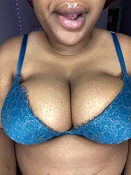 DaniJohnson online show from February 14, 2025, 3:22 am