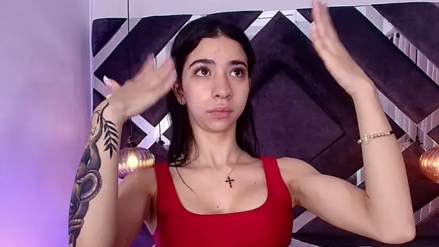 sara lopee1 online show from October 25, 2025, 12:02 pm