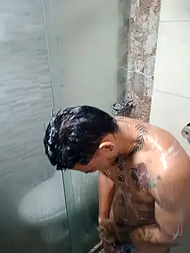 Niick01  online show from October 6, 2025, 5:10 pm