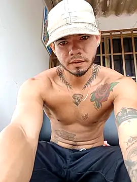 Niick01  online show from February 3, 2026, 4:01 pm