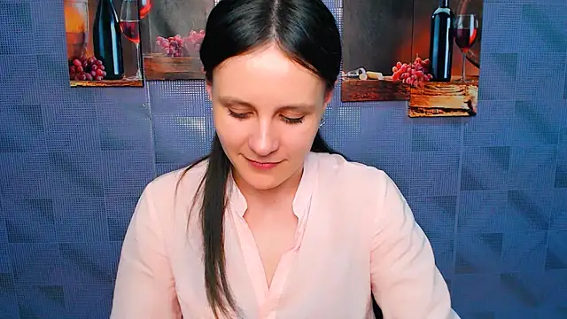 ValeriaHeart  online show from March 14, 2025, 7:01 pm