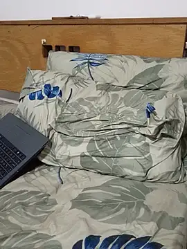 Nathaly-777 online show from May 27, 2026, 1:57 am