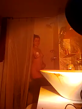 Snapshot of FelicitaSweet chatting on March 20, 2025, 5:25 pm FelicitaSweet online show from March 20, 2025, 5:25 pm