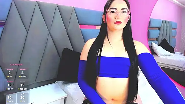 Dalis Hills online show from January 17, 2026, 12:32 pm