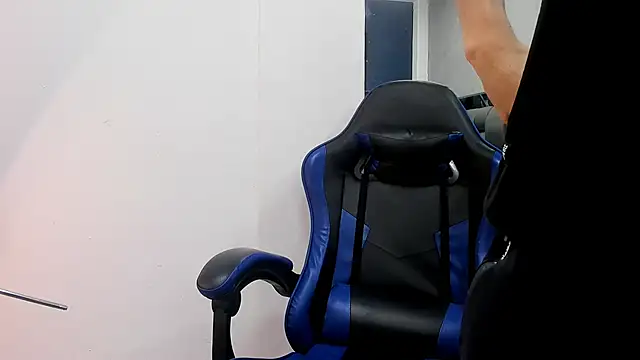 roan birkin online show from October 11, 2025, 7:23 pm