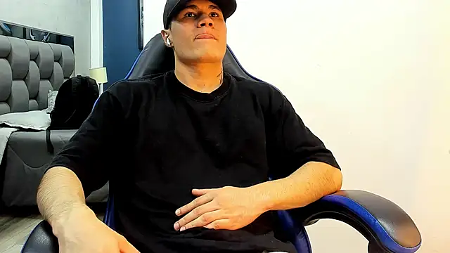 roan birkin online show from October 27, 2025, 7:40 pm