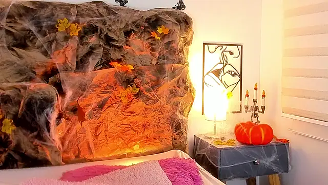 Violetta Ficher online show from October 6, 2025, 2:09 am