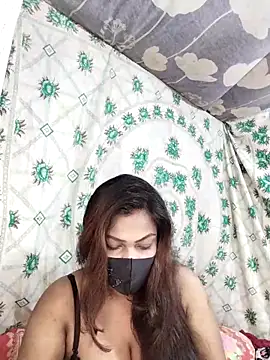 Snapshot of monekhan123 chatting on February 16, 2025, 5:15 pm monekhan123 online show from February 16, 2025, 5:15 pm