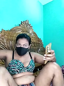 monekhan123 online show from November 9, 2025, 2:15 pm