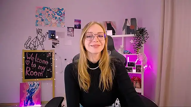 Snapshot of VeronicaAndersen chatting on February 24, 2025, 2:04 pm VeronicaAndersen online show from February 24, 2025, 2:04 pm