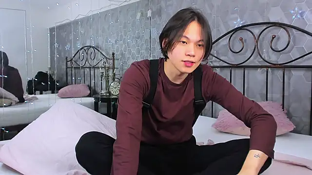 Snapshot of just_gay_ chatting on January 31, 2025, 8:43 am just gay online show from January 31, 2025, 8:43 am