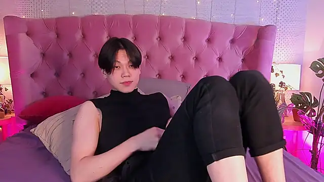 Snapshot of just_gay_ chatting on March 8, 2025, 7:31 pm just gay online show from March 8, 2025, 7:31 pm