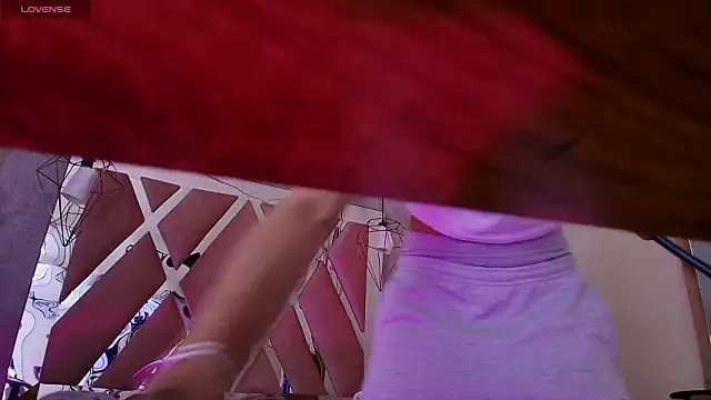 Raichell  online show from February 27, 2026, 3:39 am