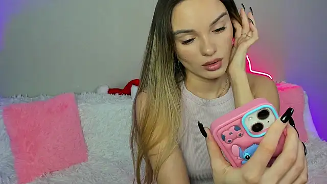 EvaBalmer online show from December 17, 2025, 4:07 am