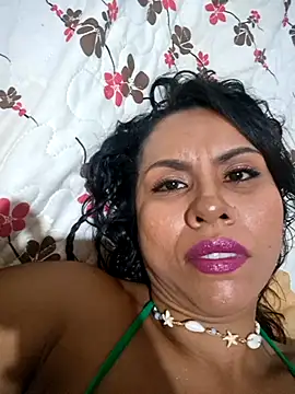 Snapshot of kyliebigboobs chatting on February 28, 2026, 6:03 am kyliebigboobs online show from February 28, 2026, 6:03 am